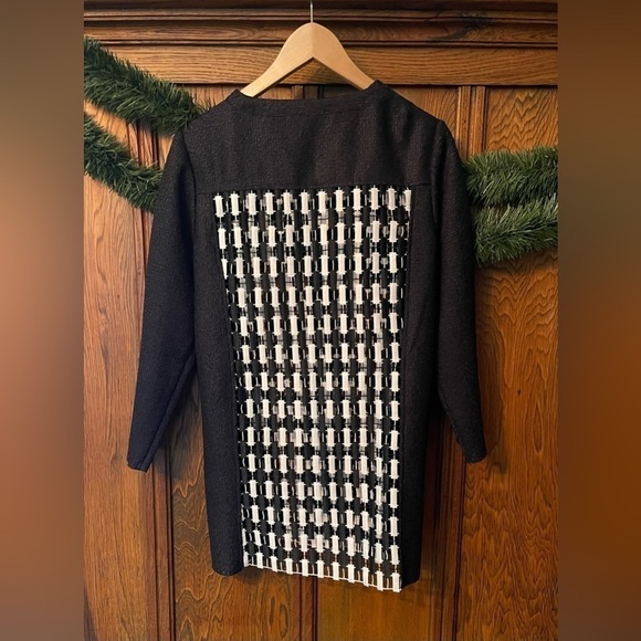 CHICO’s (size 1/med) 3/4 black & white pattern blazer/jacket/coat black/white. - Picture 8 of 12